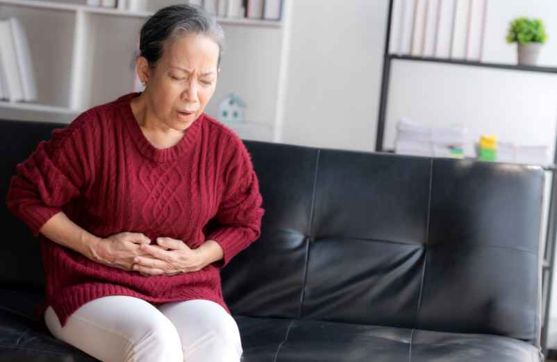 Les symptômes de la douleur du haut de l’estomac